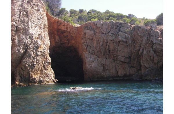 L’Escala from the sea