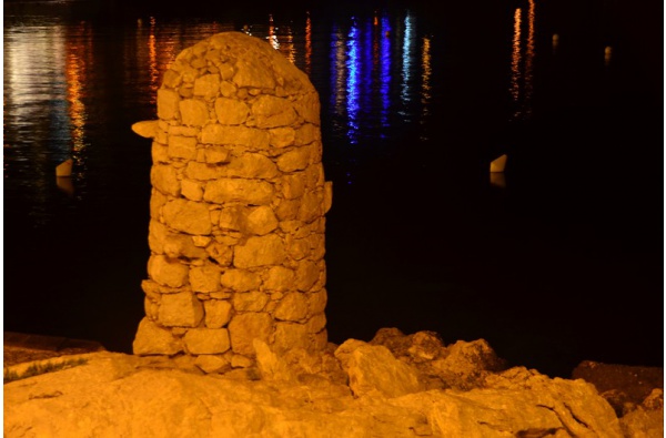 Pilons d'amarrar i norais