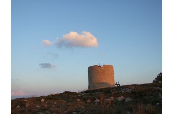 Montgó Tower