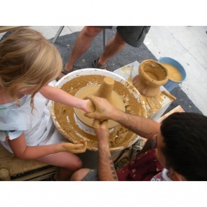Demostració i taller de torn de ceràmica